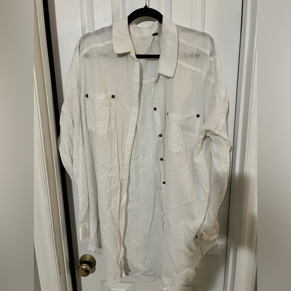 Free People white oversized button down size large - light weight - Picture 1 of 4